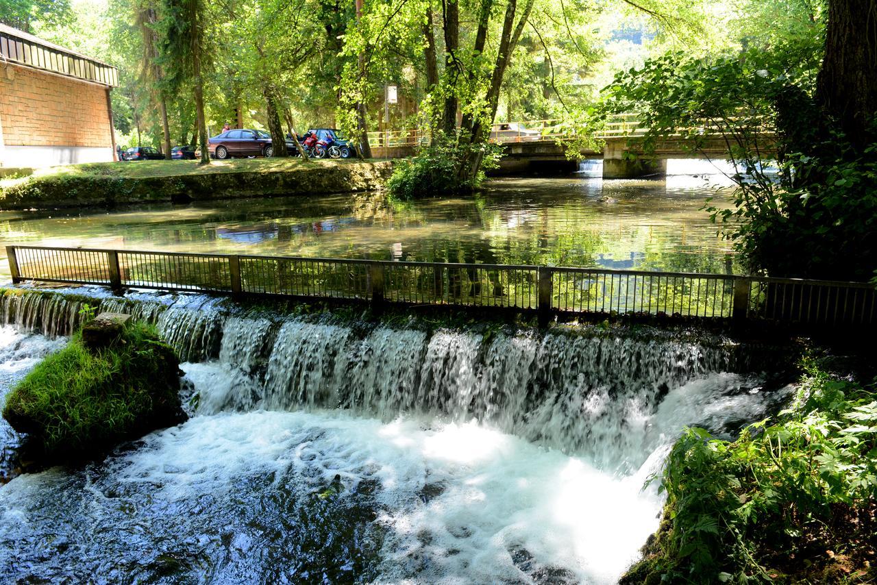 Garni Hotel Vila Drina Perucac Buitenkant foto